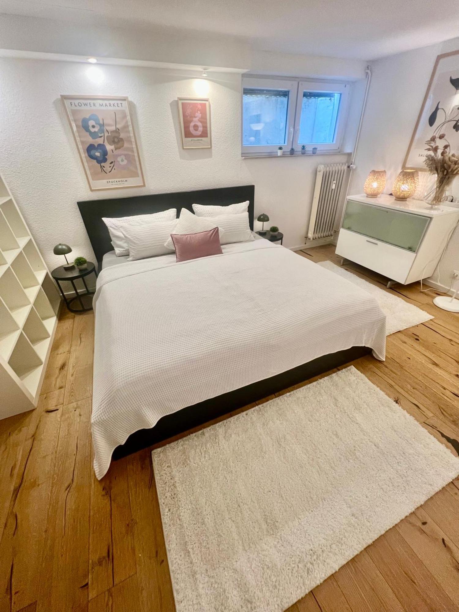 Gemuetliche Souterrain Wohnung Neben Der Universitaetsklinik In Homburg Χόμπουργκ Εξωτερικό φωτογραφία