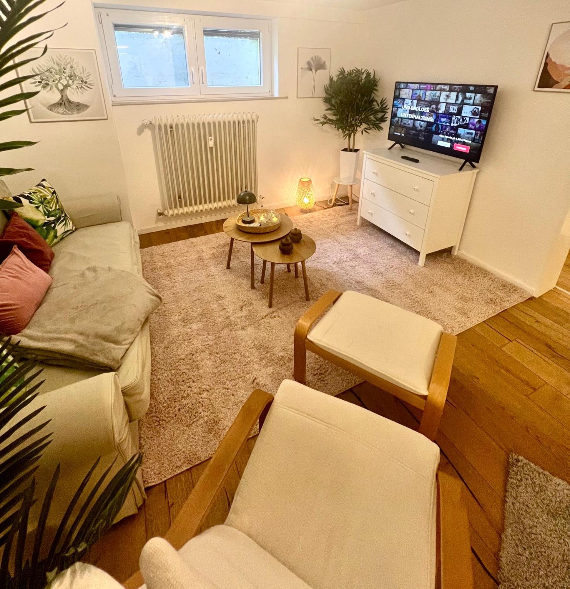 Gemuetliche Souterrain Wohnung Neben Der Universitaetsklinik In Homburg Χόμπουργκ Εξωτερικό φωτογραφία