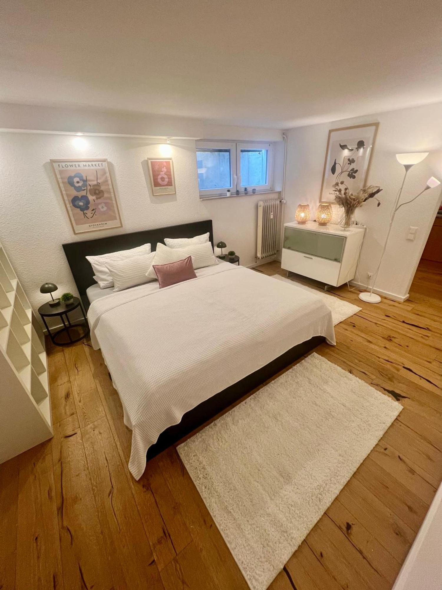 Gemuetliche Souterrain Wohnung Neben Der Universitaetsklinik In Homburg Χόμπουργκ Εξωτερικό φωτογραφία
