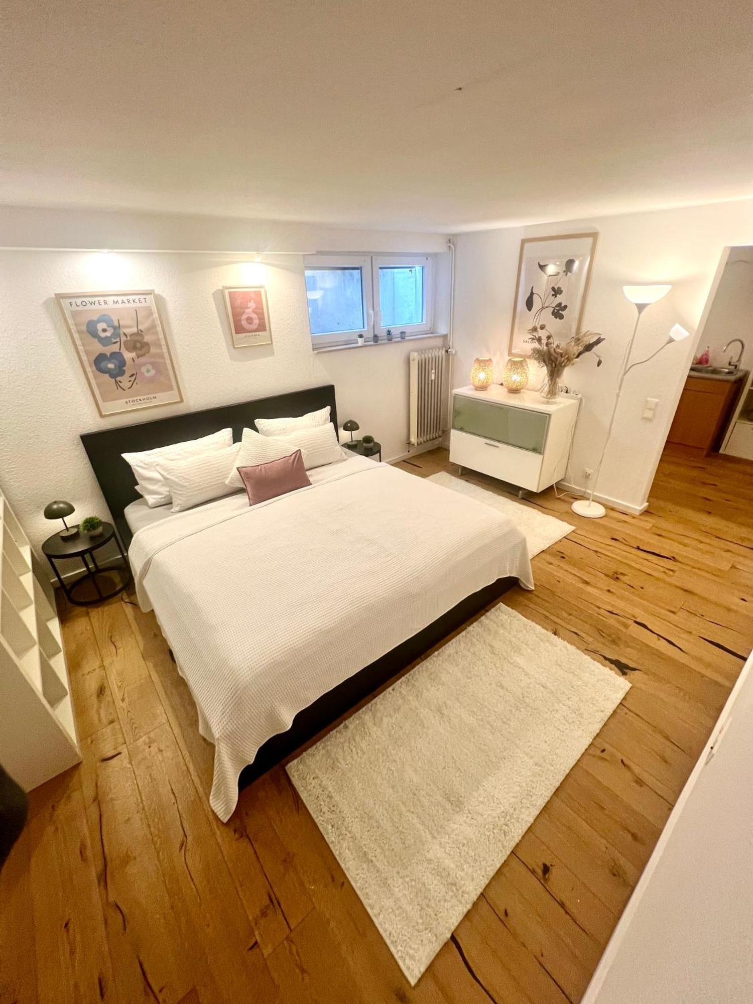 Gemuetliche Souterrain Wohnung Neben Der Universitaetsklinik In Homburg Χόμπουργκ Εξωτερικό φωτογραφία